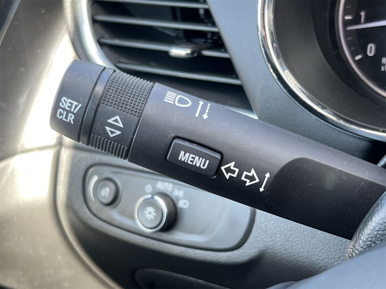 Thumbnail: 2019 Buick Encore - 26