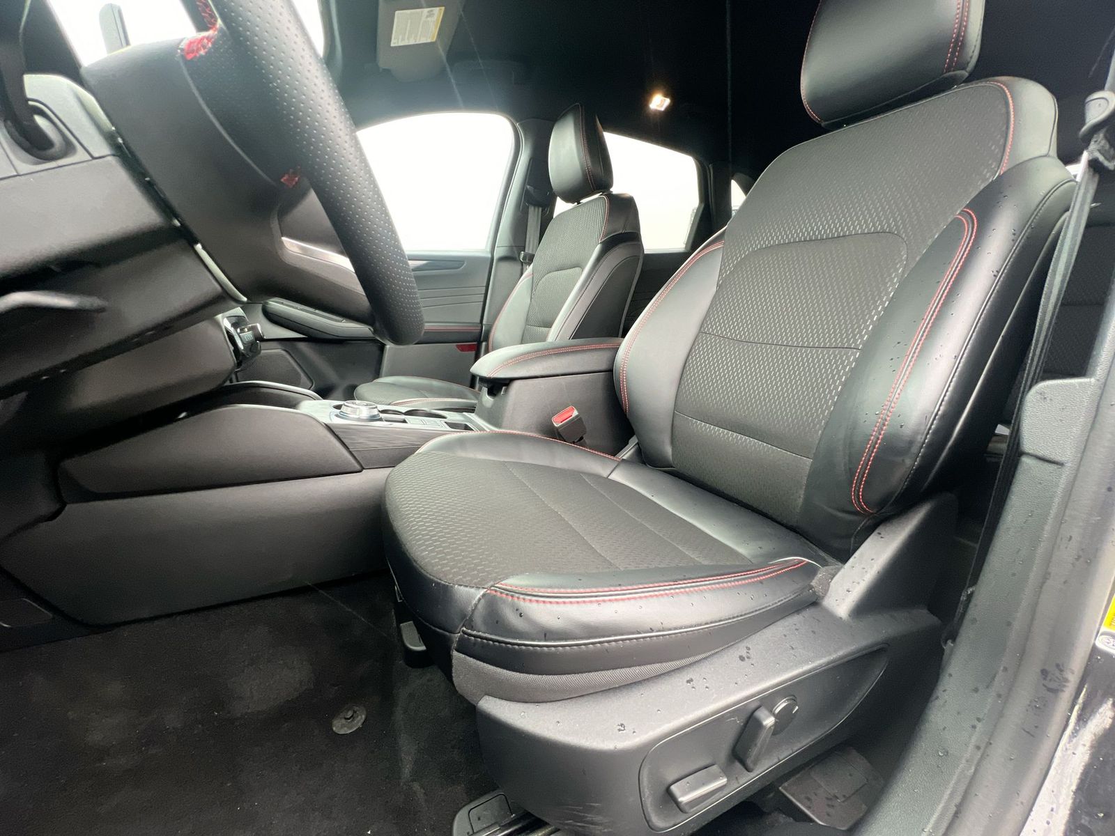 Thumbnail: 2025 Ford Escape - 15