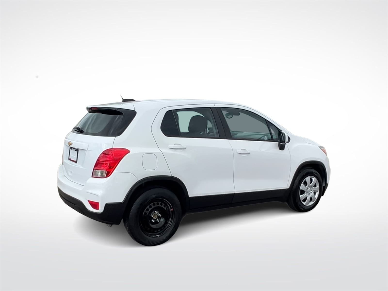 Thumbnail: 2017 Chevrolet Trax - 8