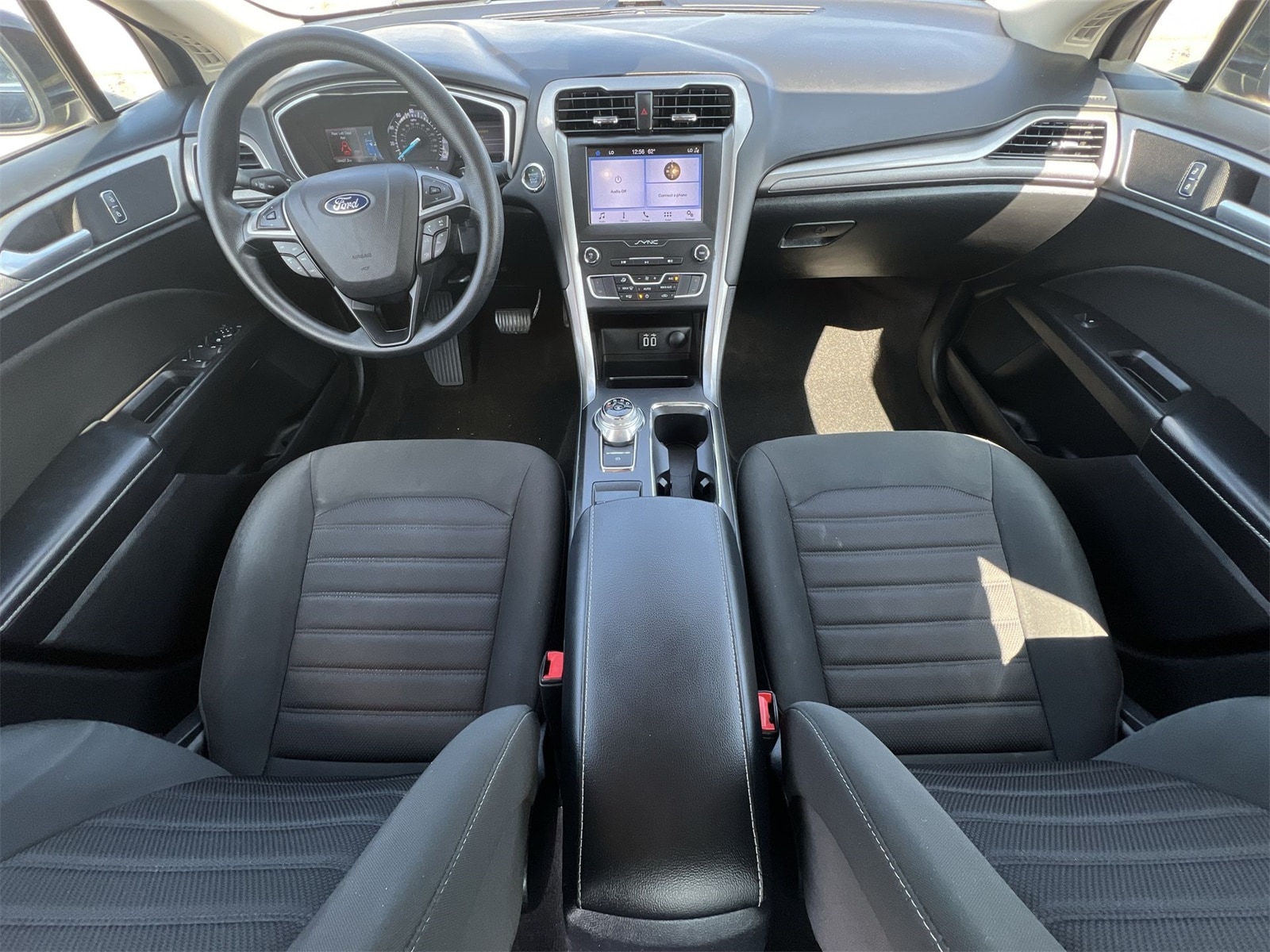 Thumbnail: 2019 Ford Fusion - 16