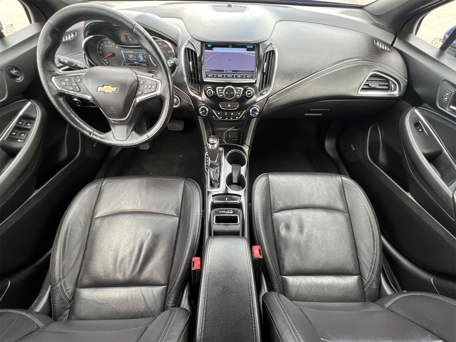 Thumbnail: 2017 Chevrolet Cruze - 16