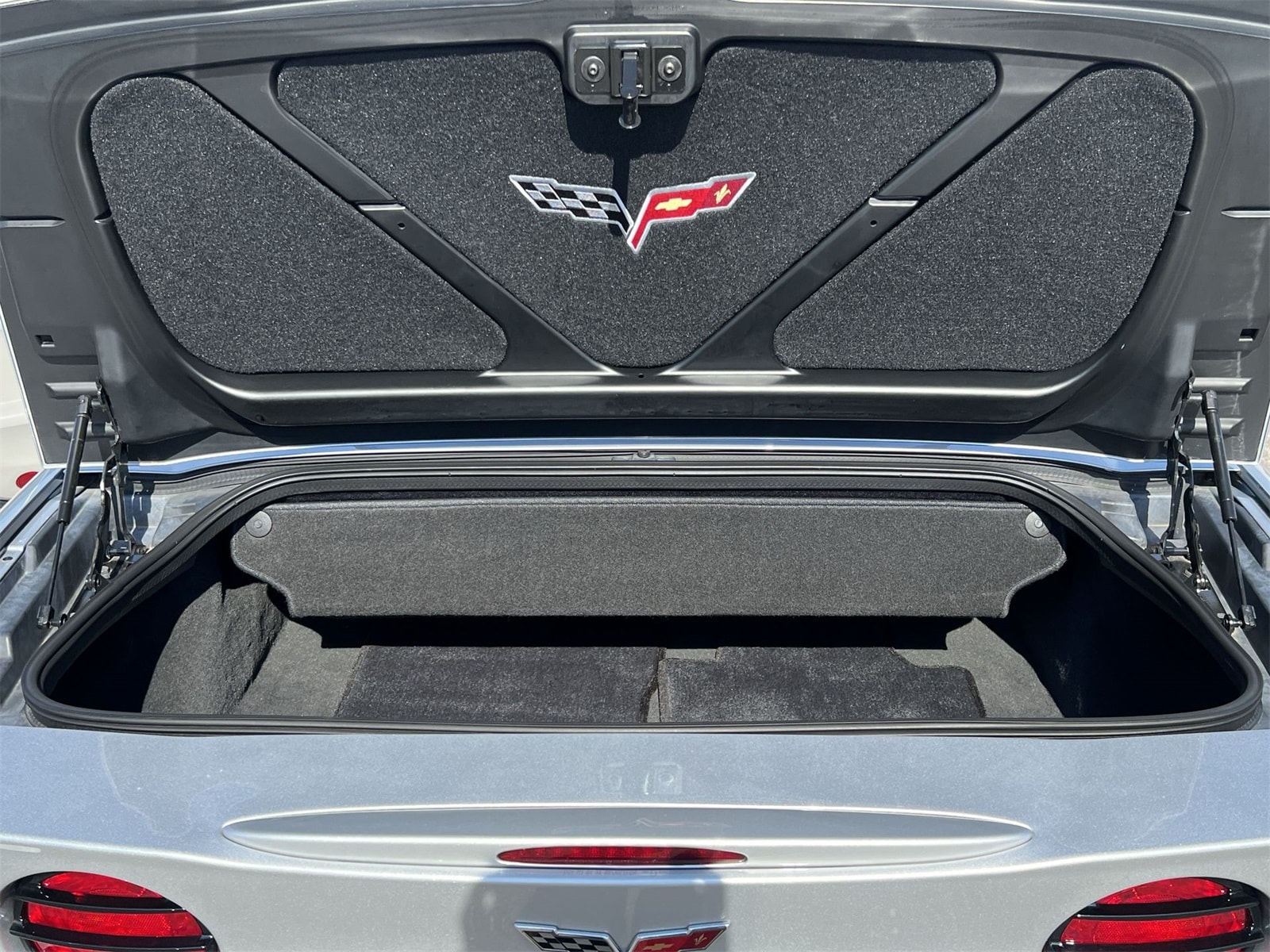 Thumbnail: 2010 Chevrolet Corvette - 35