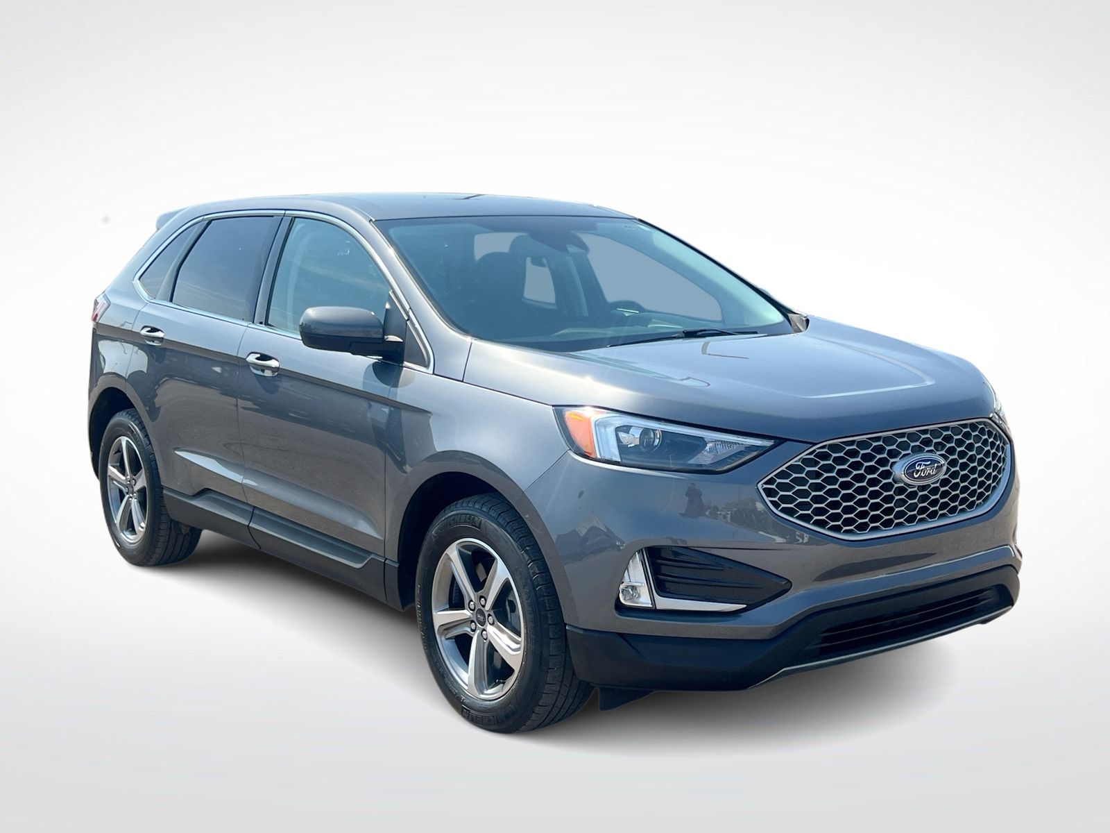 Thumbnail: 2023 Ford Edge - 2