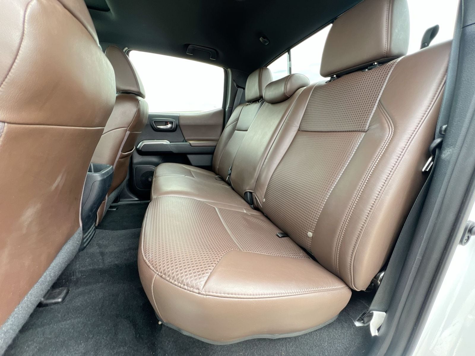 Thumbnail: 2019 Toyota Tacoma - 19