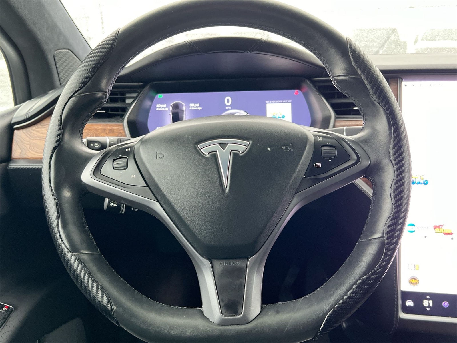 Thumbnail: 2021 Tesla Model X - 22