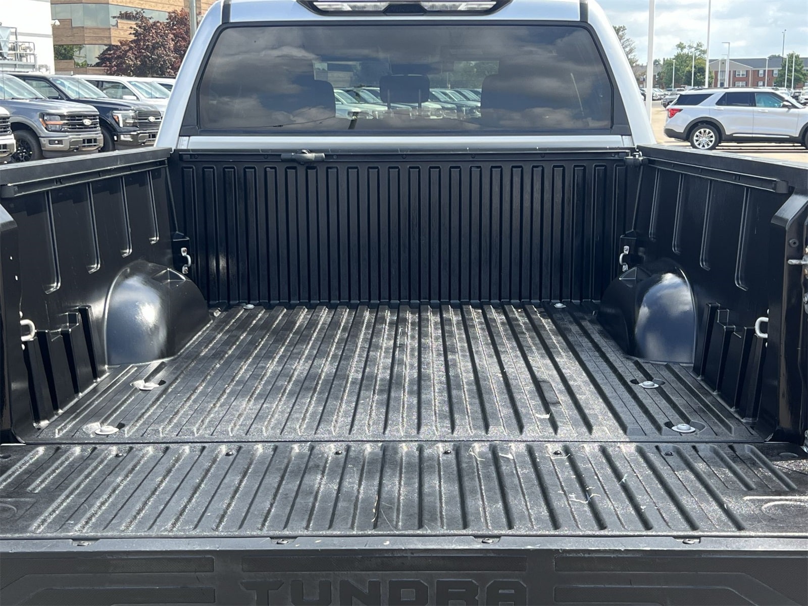 Thumbnail: 2022 Toyota Tundra - 34