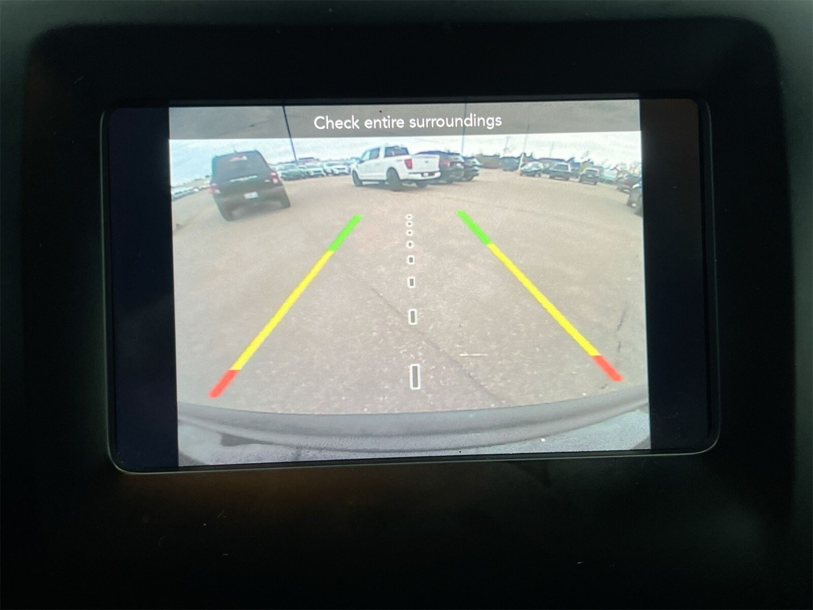 Thumbnail: 2019 Jeep Cherokee - 29