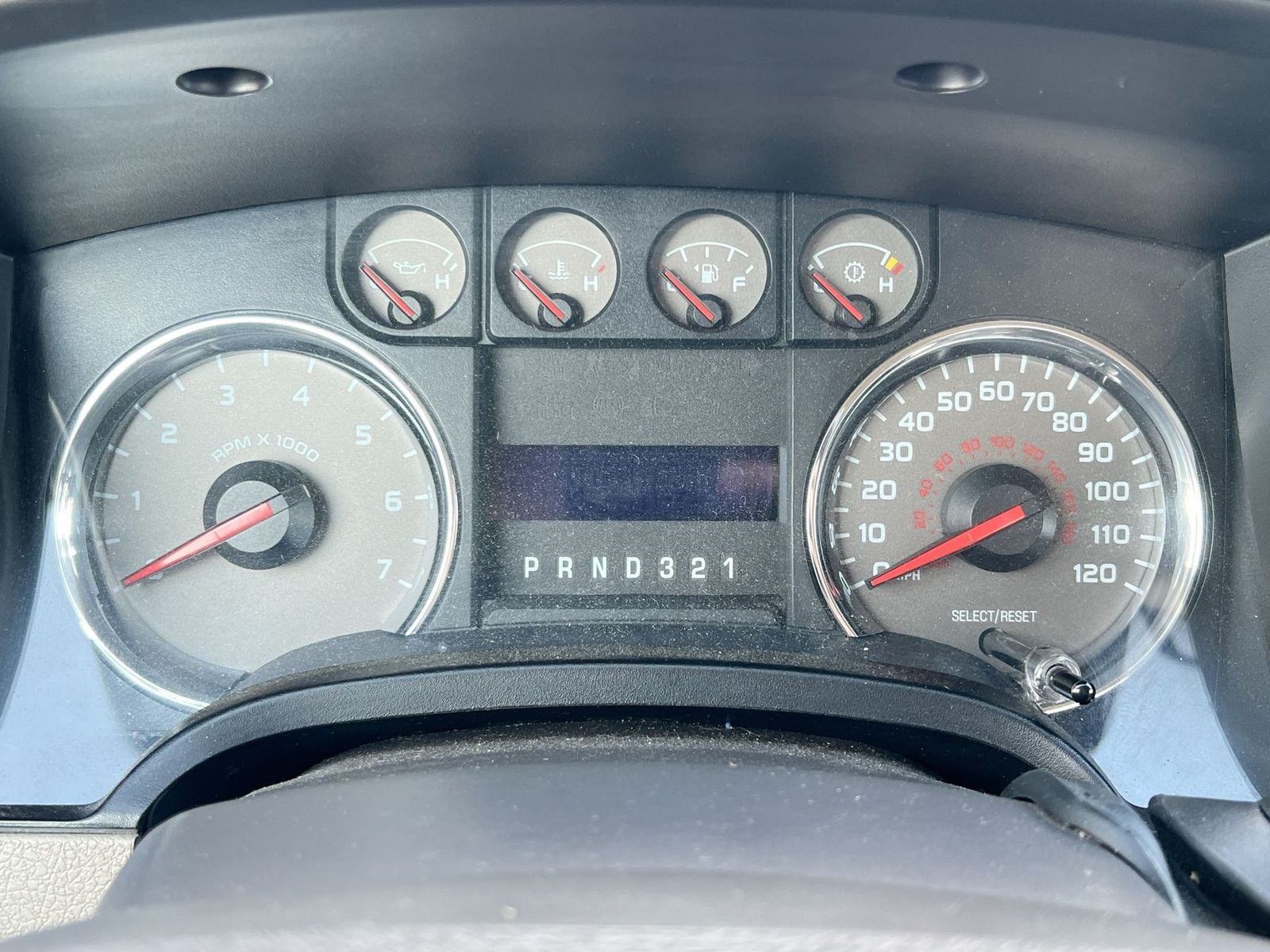 Thumbnail: 2010 Ford F-150 - 31