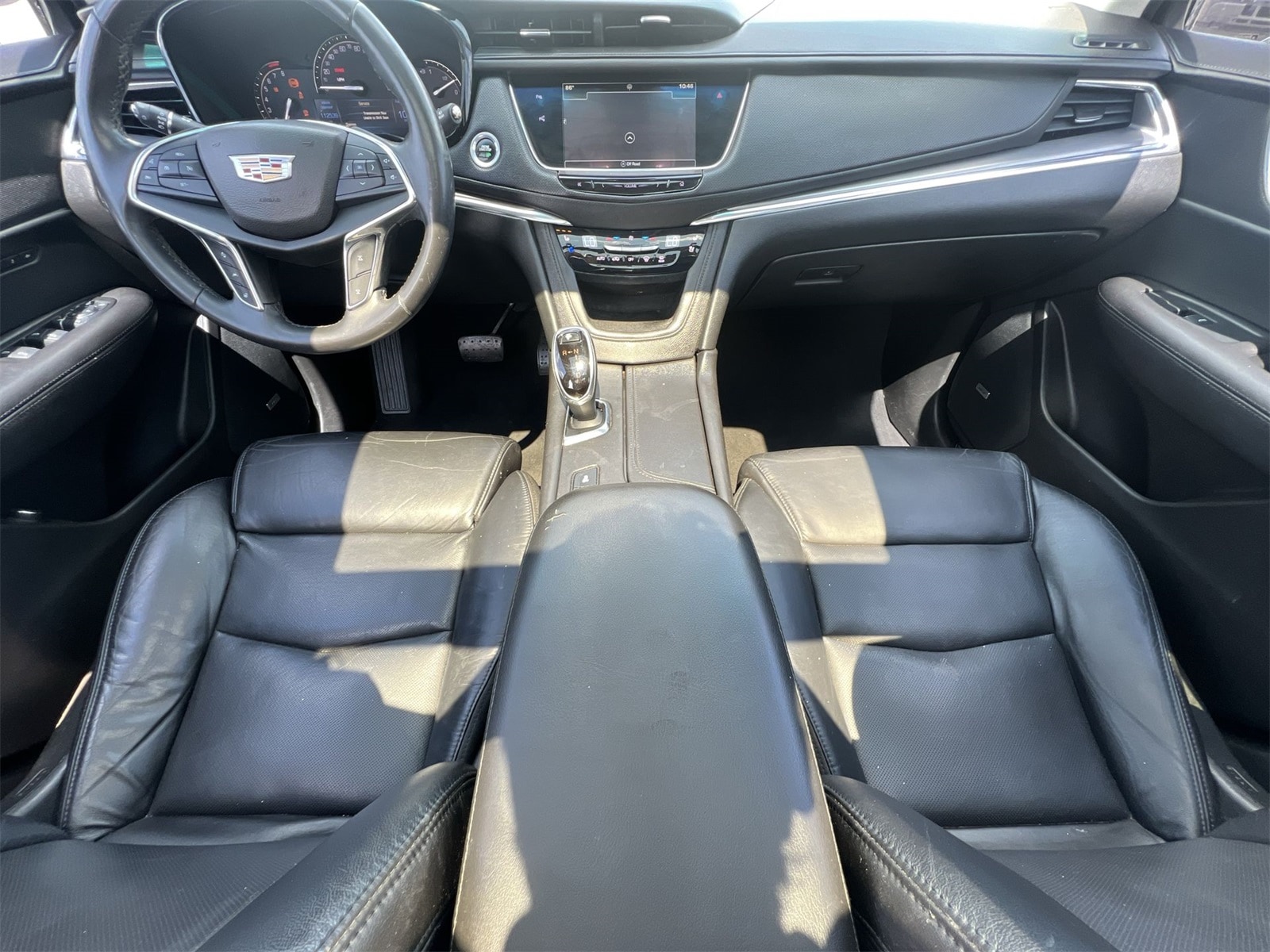 Thumbnail: 2017 Cadillac XT5 - 16