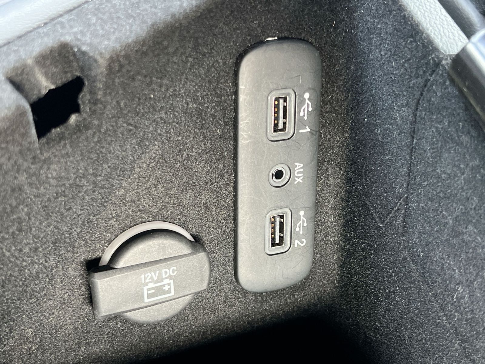 Thumbnail: 2020 Dodge Challenger - 28