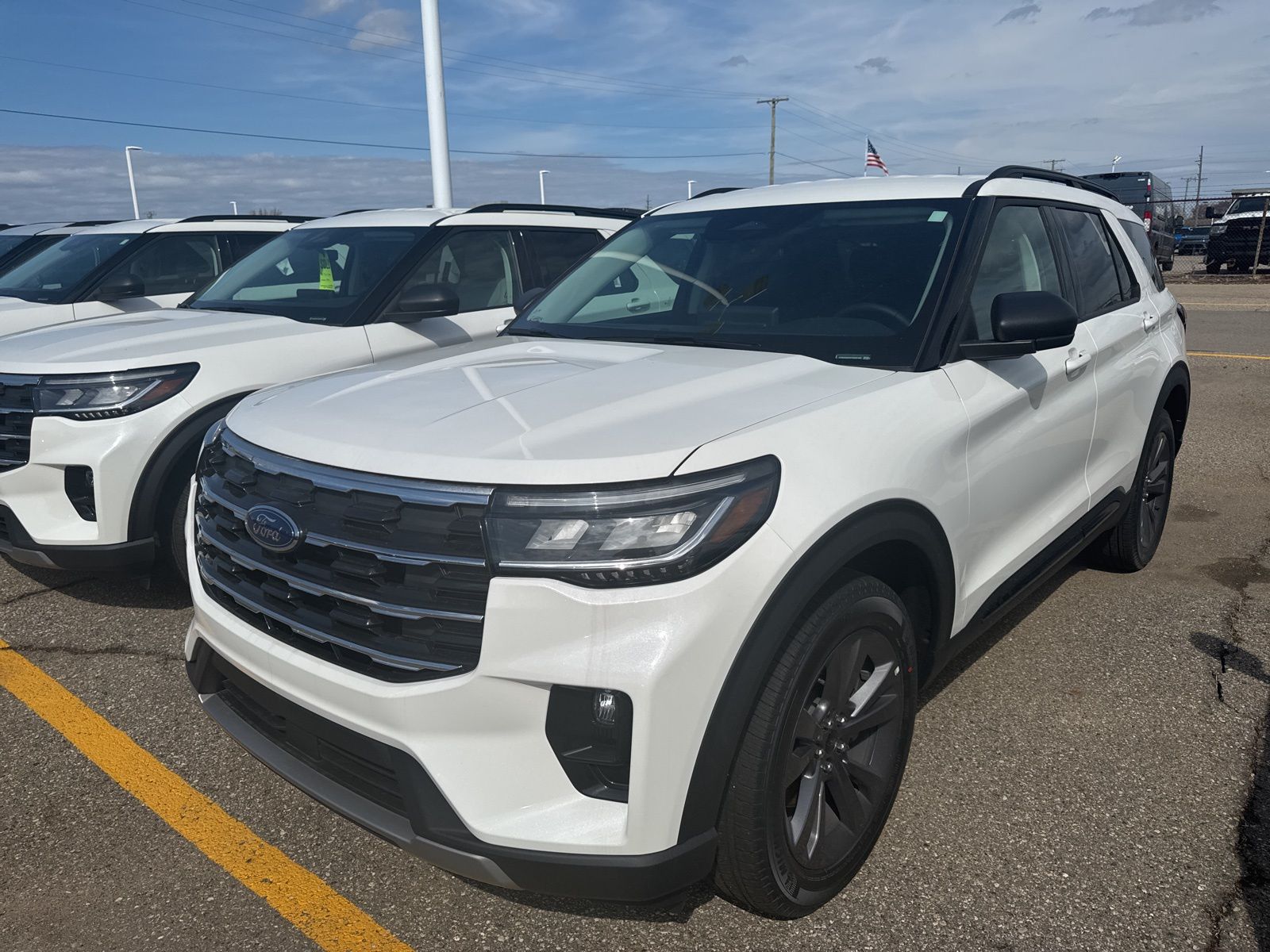 Thumbnail: 2026 Ford Explorer - 2