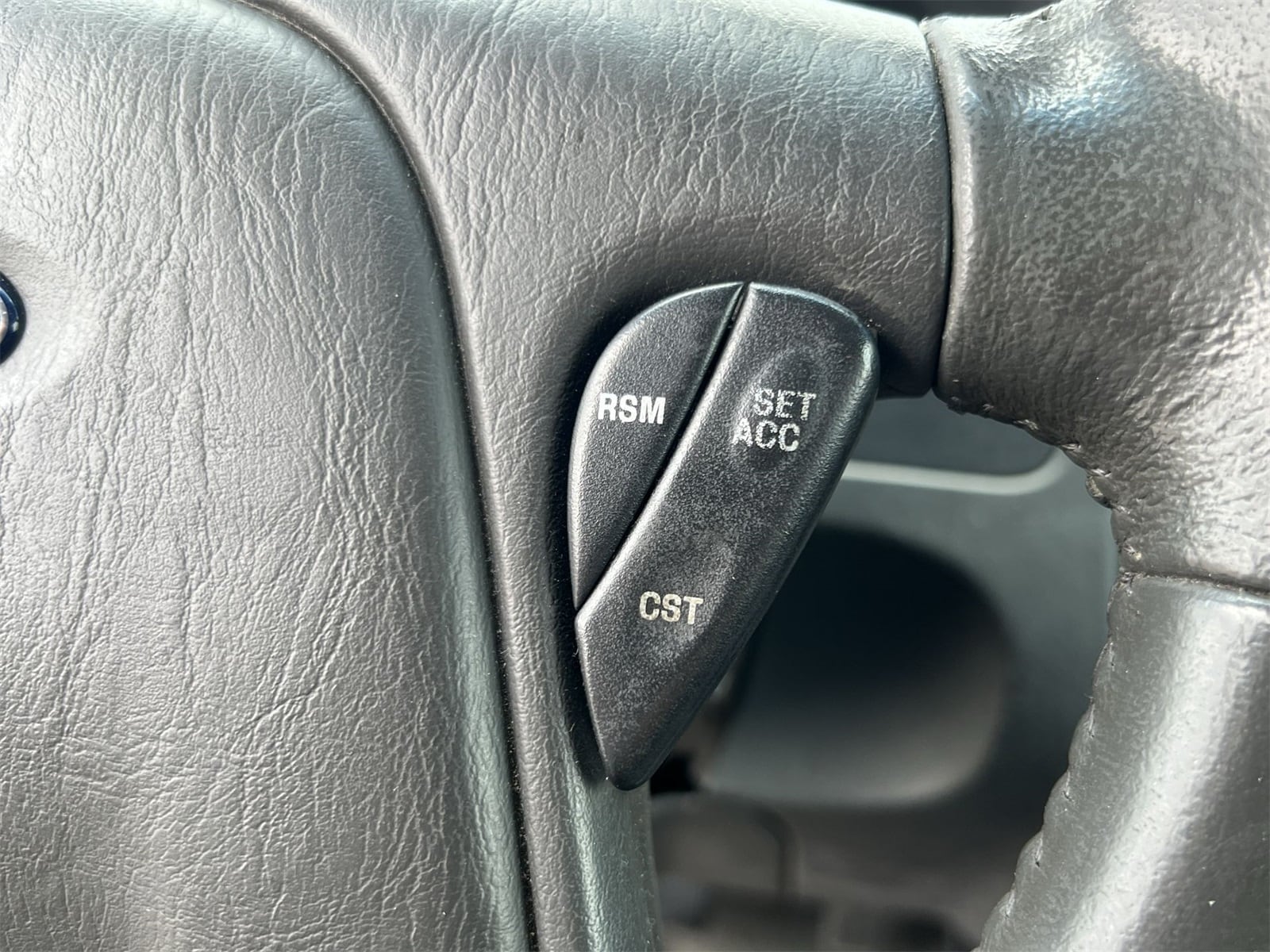 Thumbnail: 2007 Ford Escape - 24