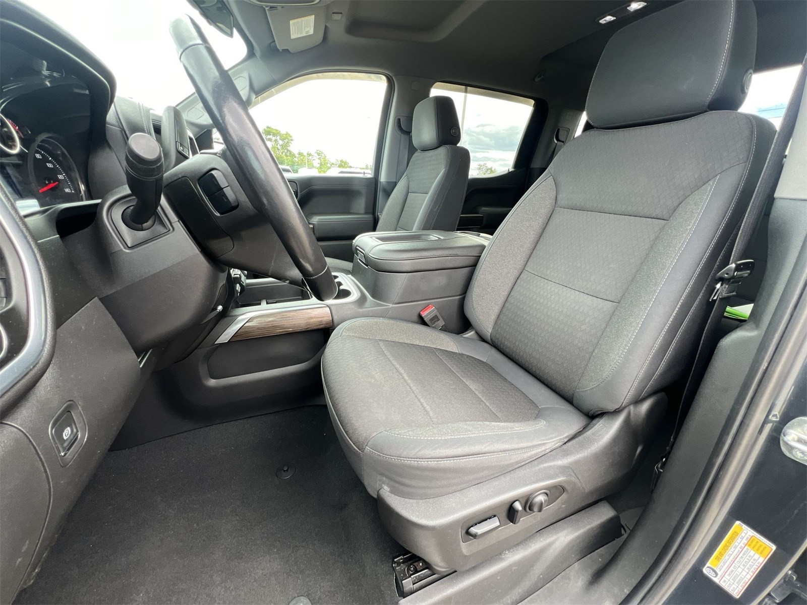 Thumbnail: 2019 Chevrolet Silverado 1500 - 16