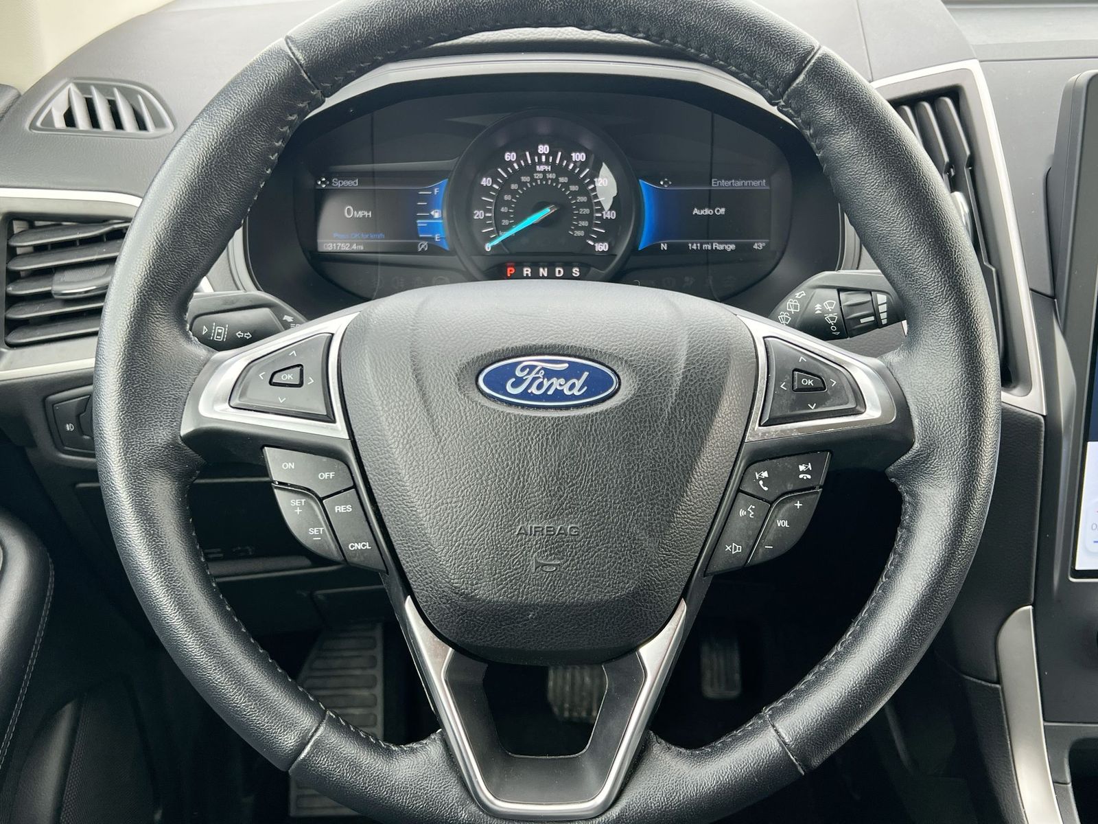 Thumbnail: 2023 Ford Edge - 21