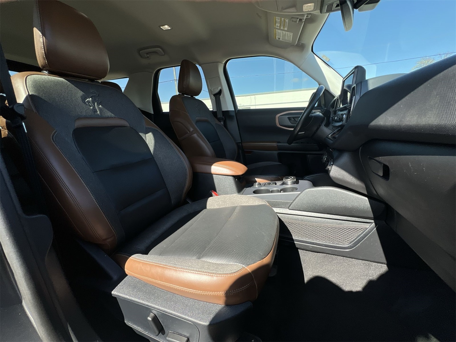 Thumbnail: 2021 Ford Bronco Sport - 22