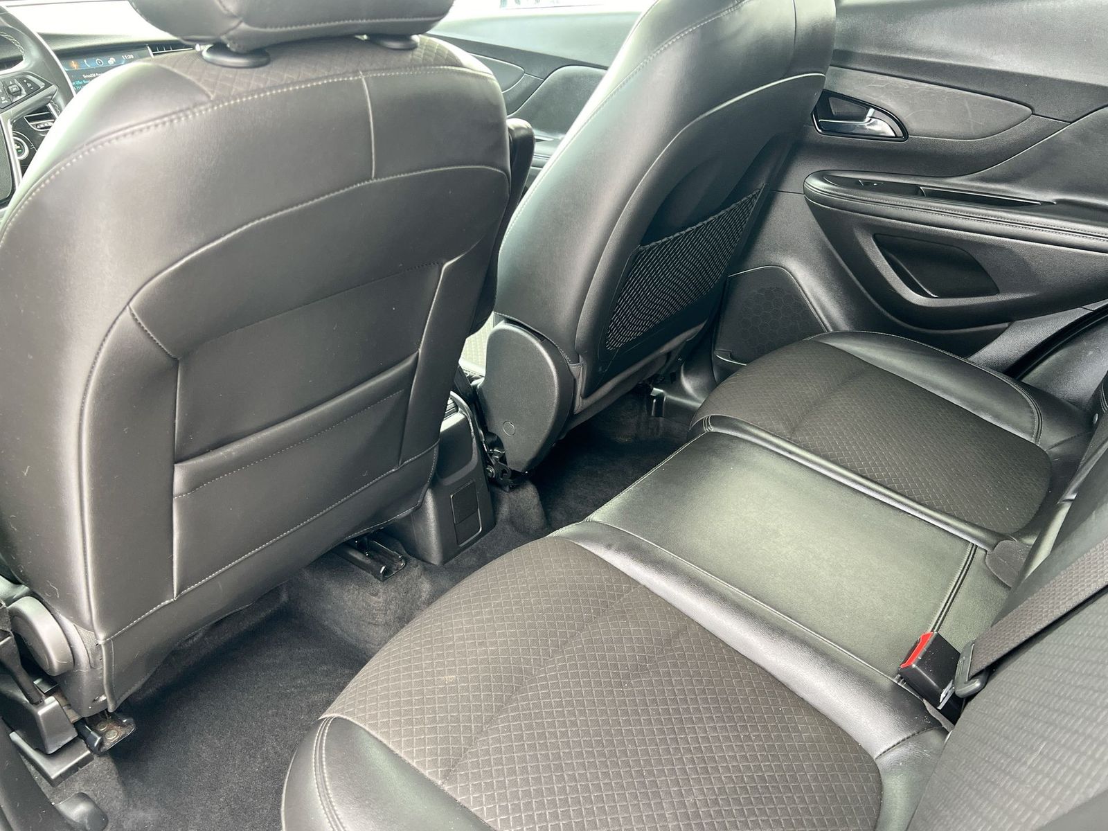 Thumbnail: 2018 Buick Encore - 18