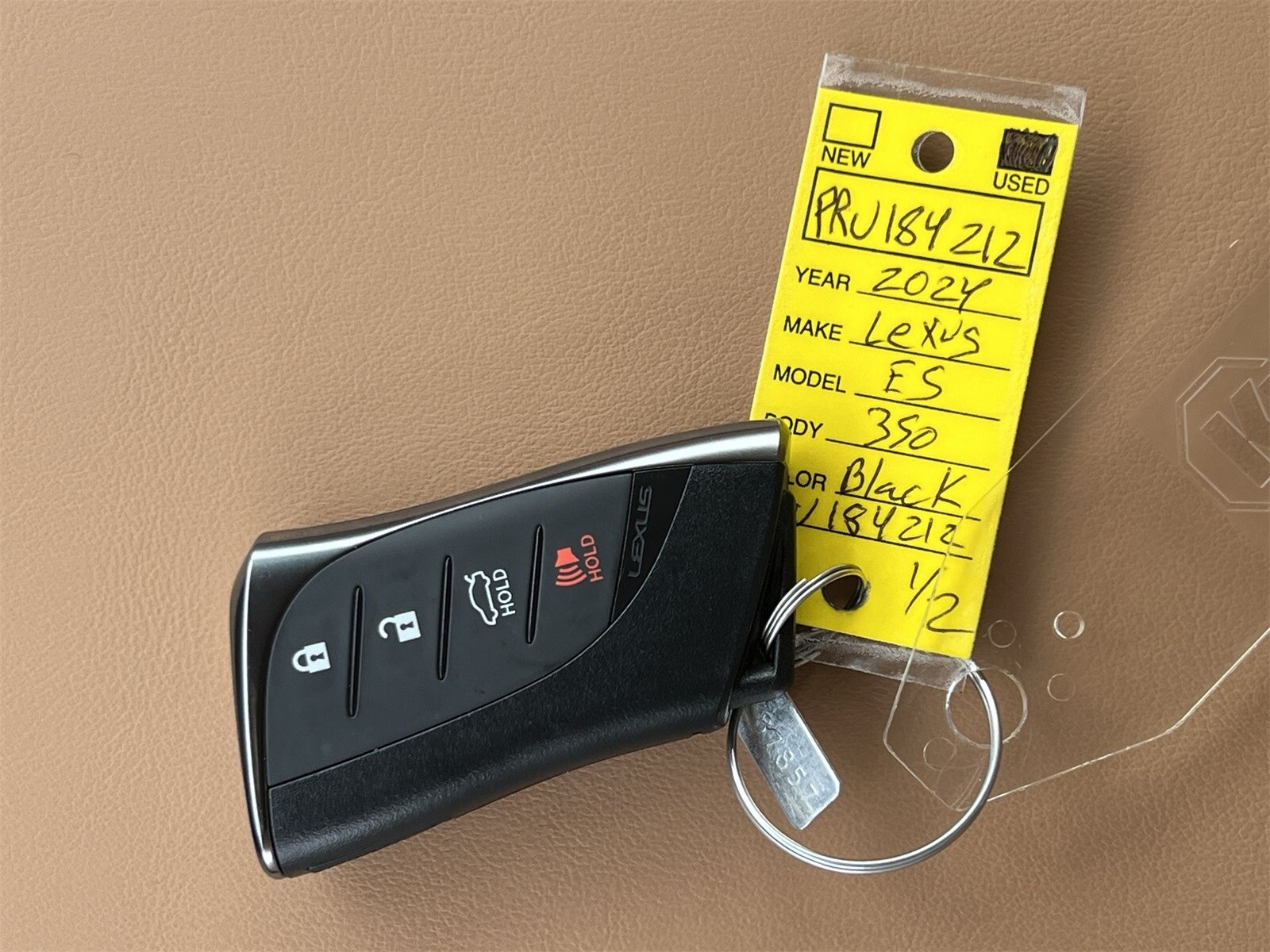 2024 Lexus ES 350 38