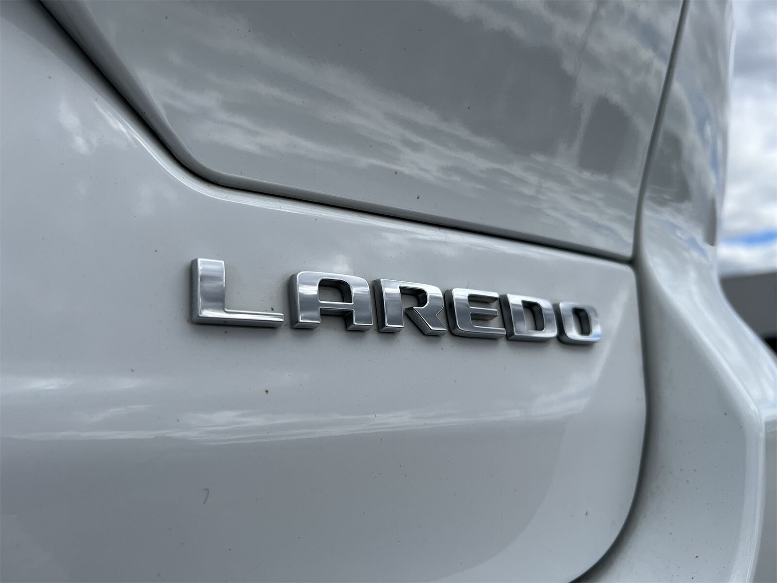 Thumbnail: 2023 Jeep Grand Cherokee - 13
