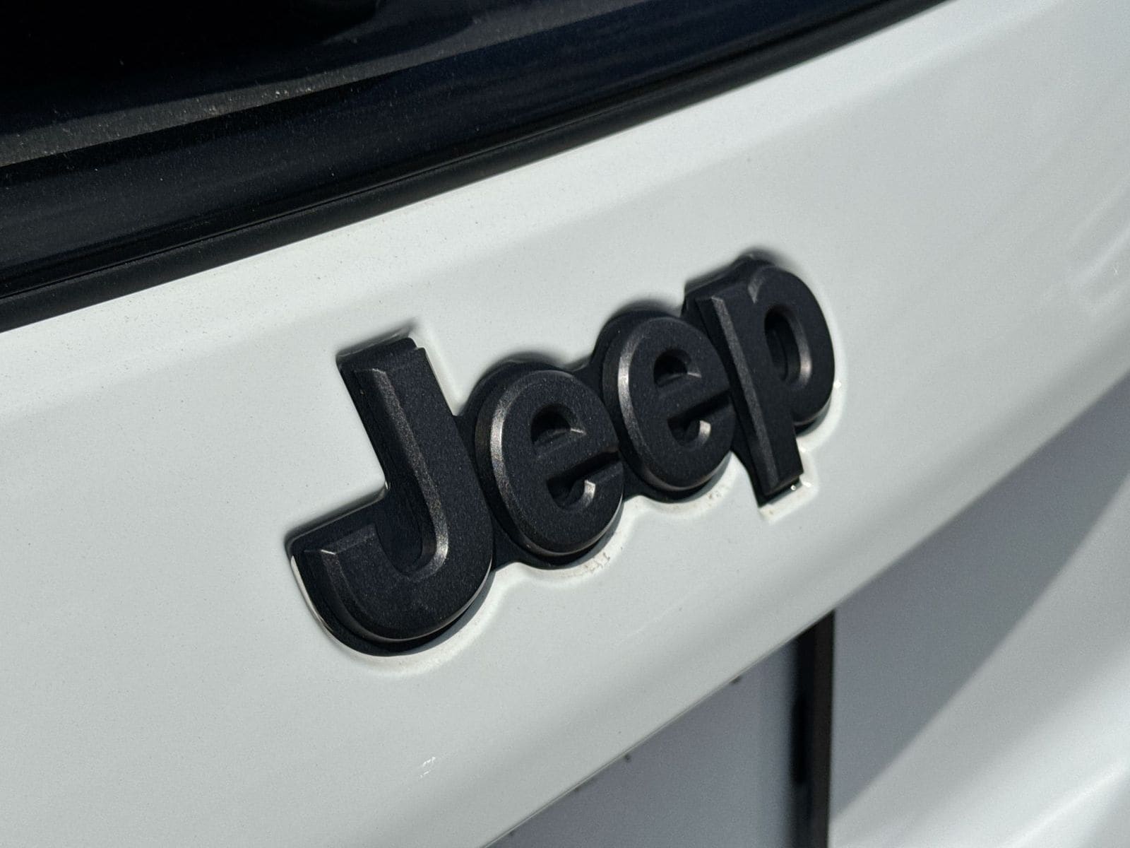 Thumbnail: 2022 Jeep Compass - 12