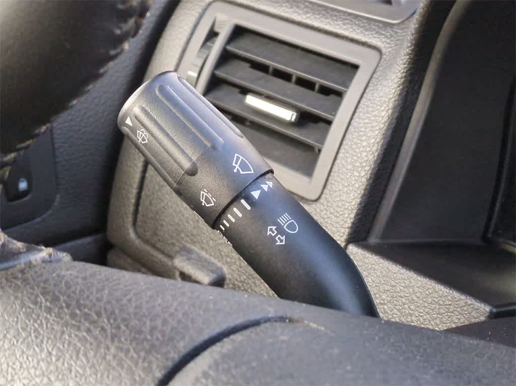 2010 Ford Fusion SE 29