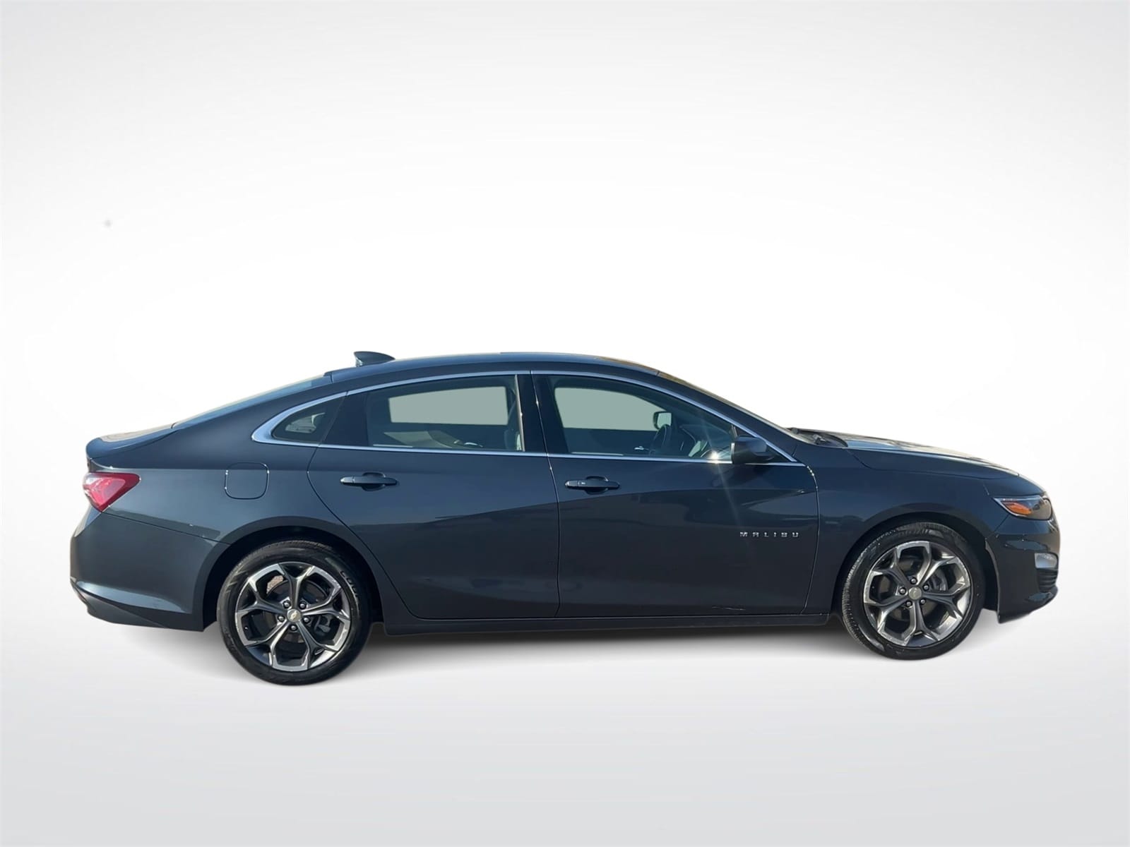 Thumbnail: 2021 Chevrolet Malibu - 6