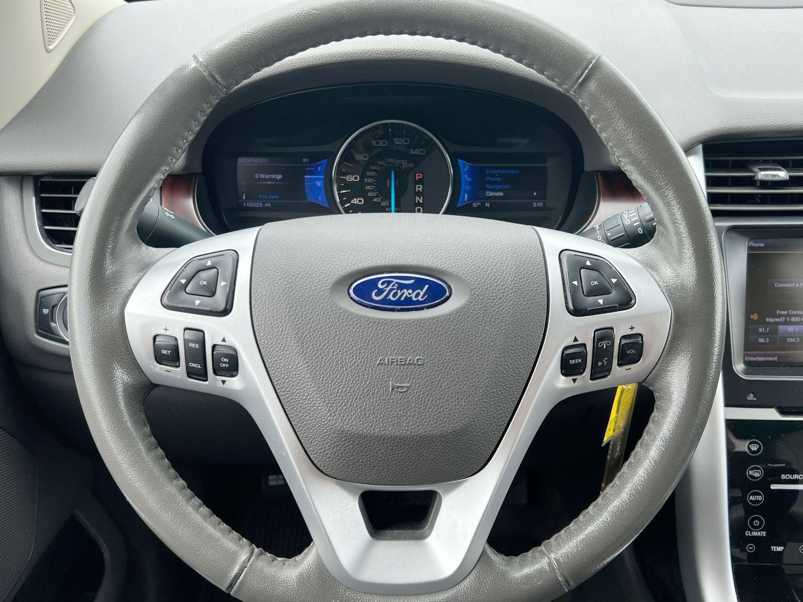 Thumbnail: 2013 Ford Edge - 22