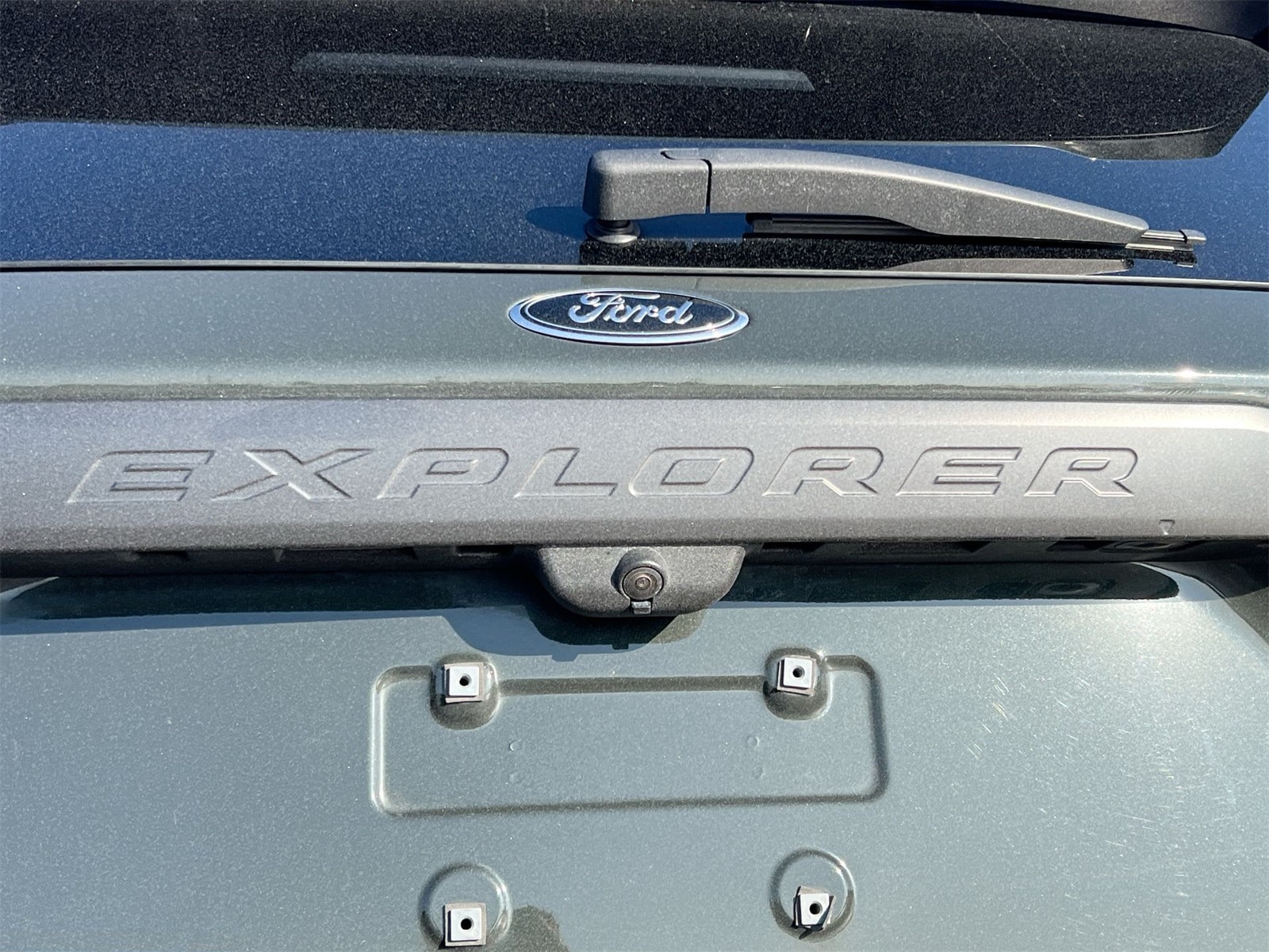 Thumbnail: 2022 Ford Explorer - 12