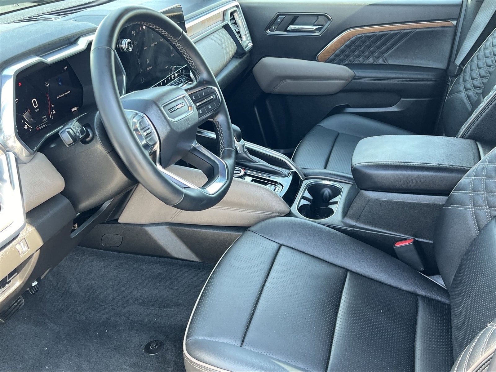 Thumbnail: 2023 GMC Canyon - 10