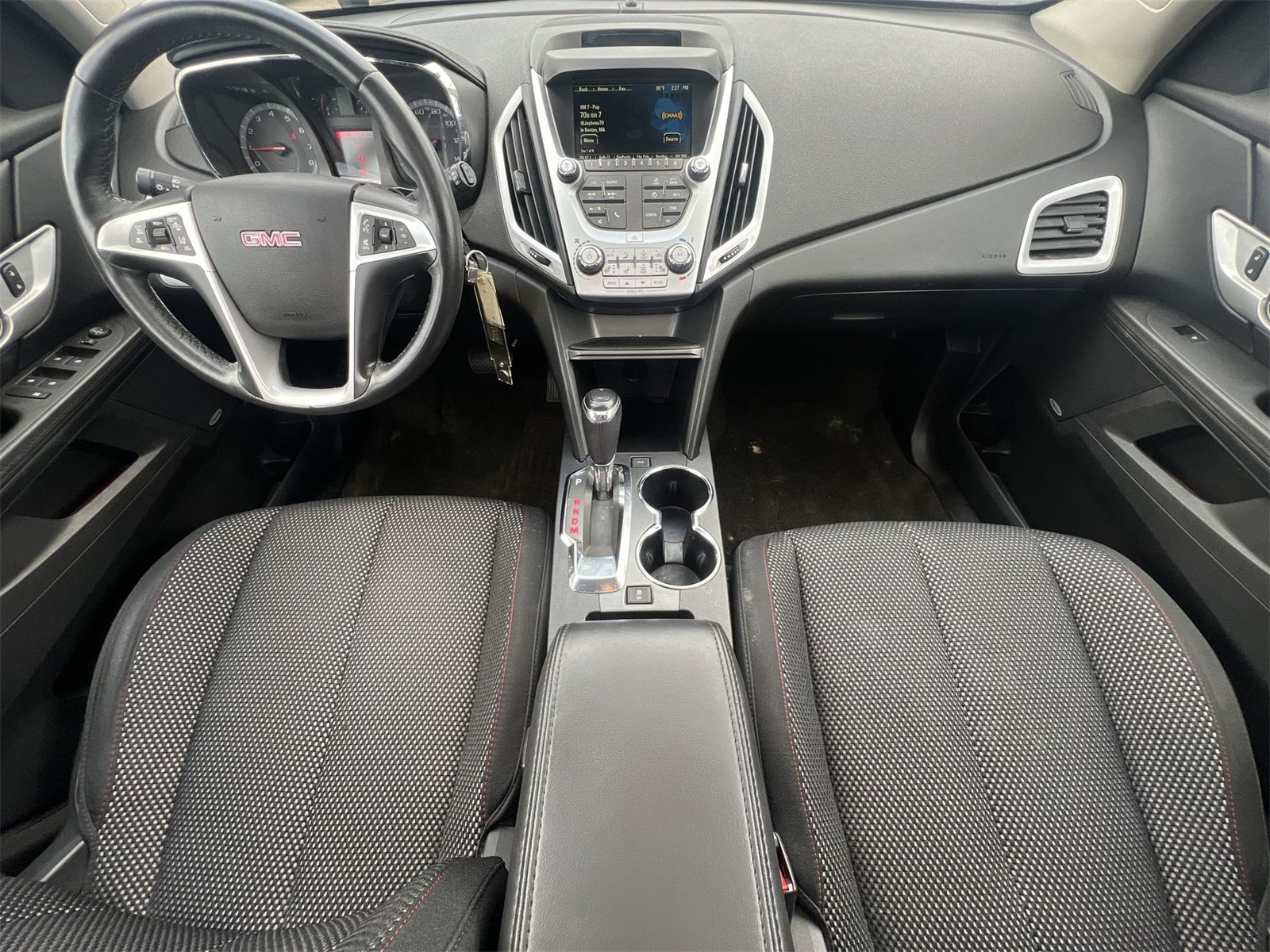 Thumbnail: 2017 GMC Terrain - 16