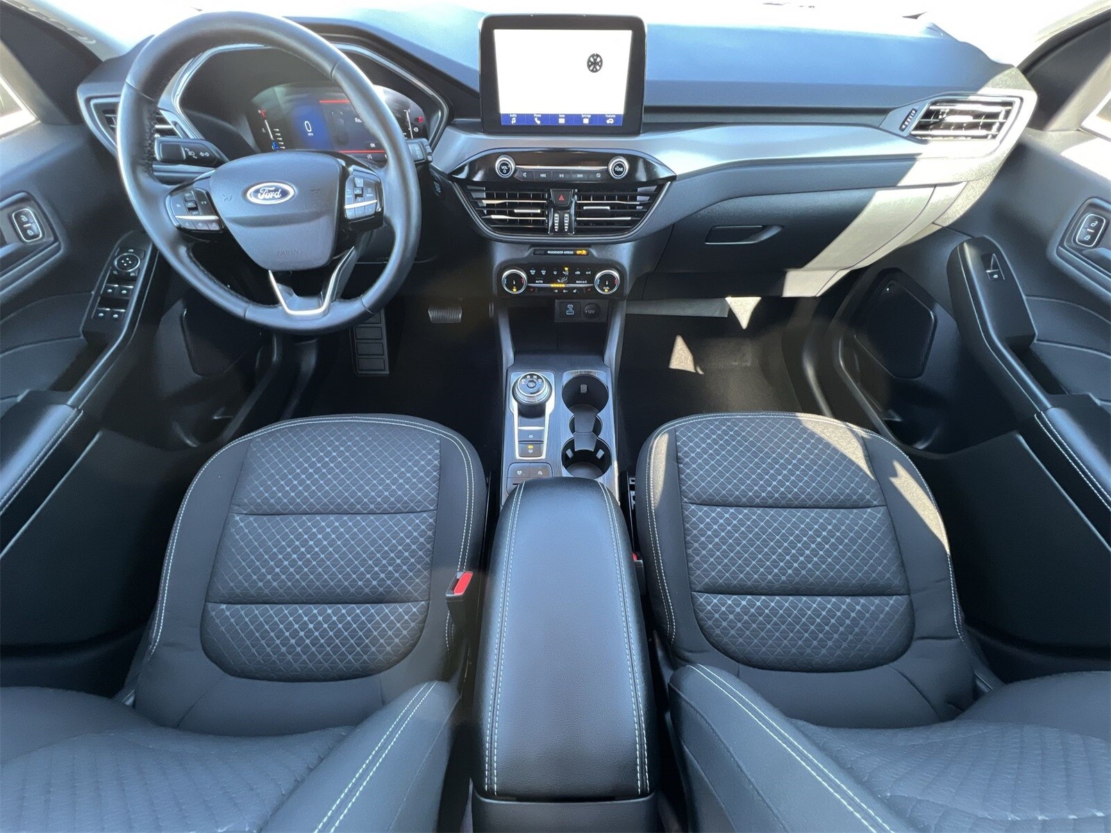 Thumbnail: 2023 Ford Escape - 16