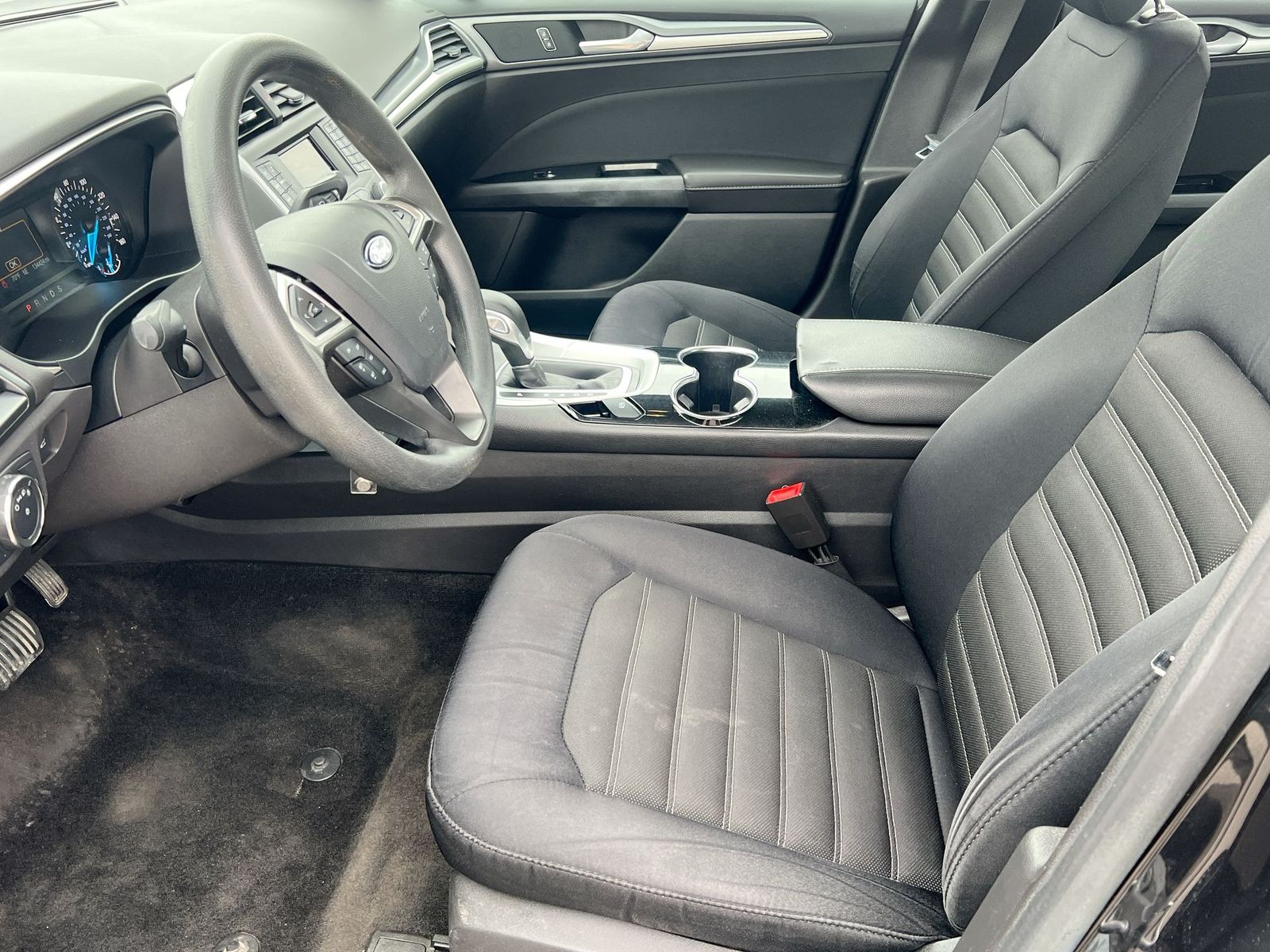 Thumbnail: 2014 Ford Fusion - 10