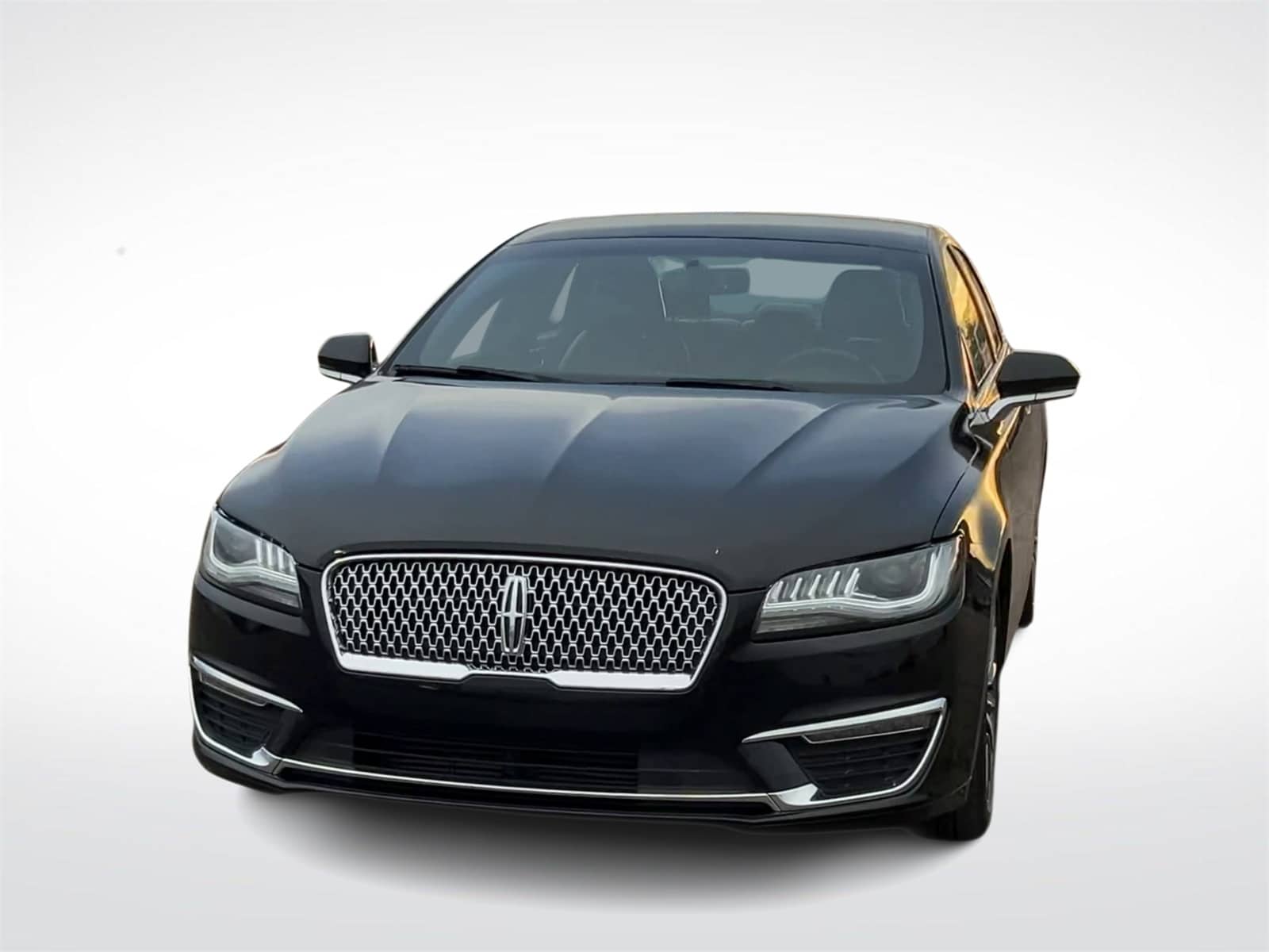 Thumbnail: 2018 Lincoln MKZ - 4