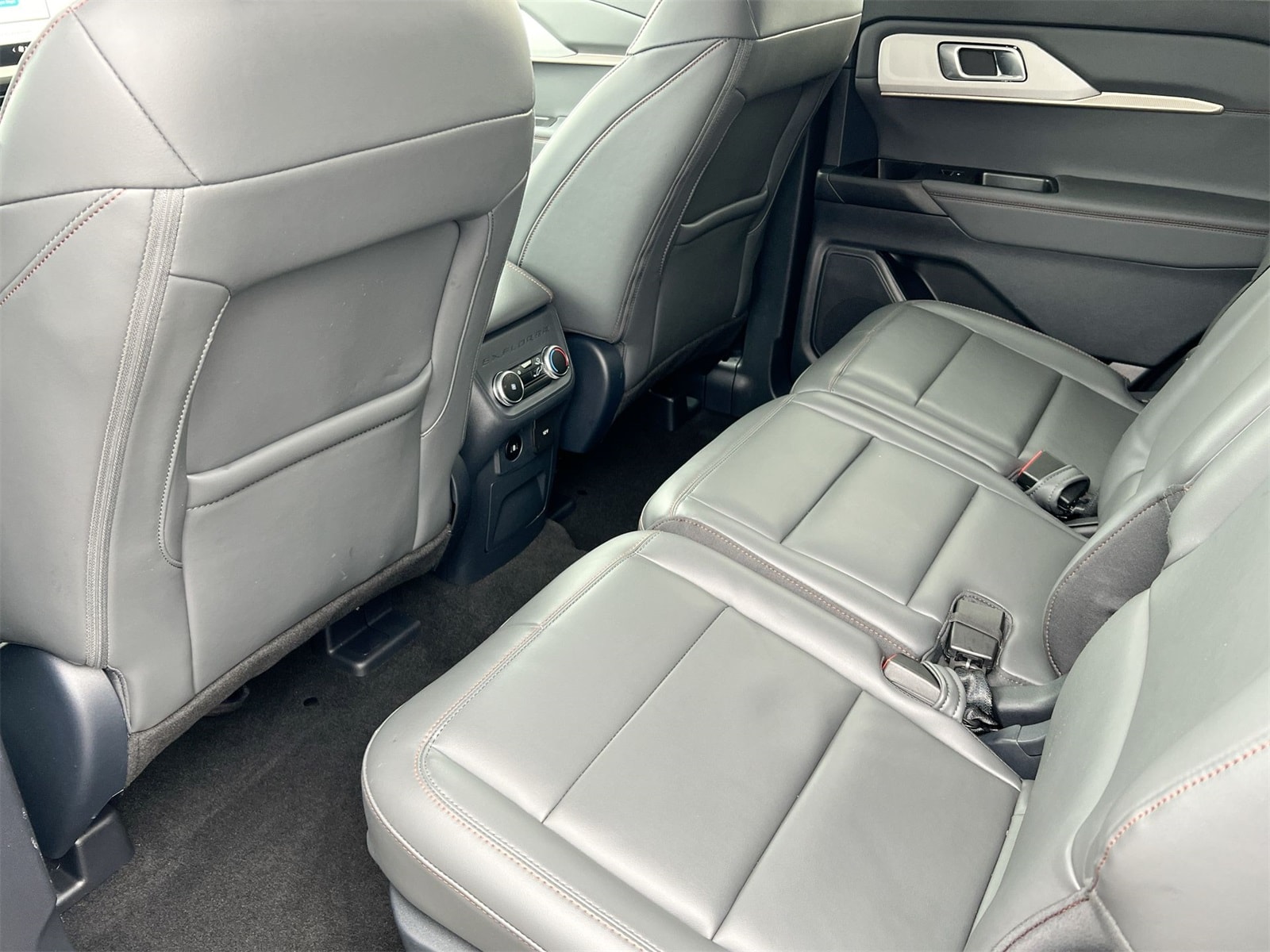 Thumbnail: 2025 Ford Explorer - 18