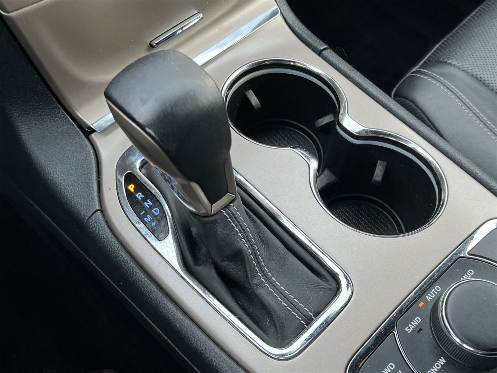 Thumbnail: 2017 Jeep Grand Cherokee - 31