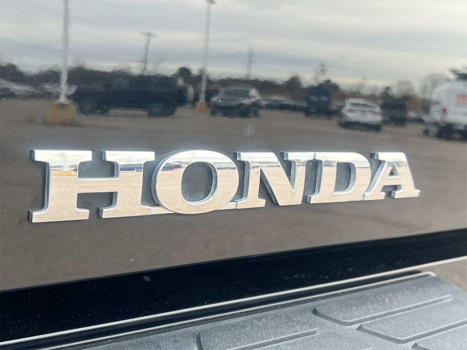 Thumbnail: 2012 Honda Ridgeline - 12