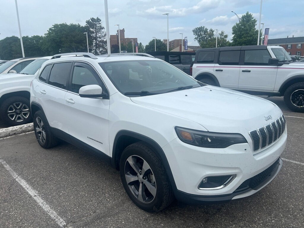 Used 2019 Jeep Cherokee Limited SUV