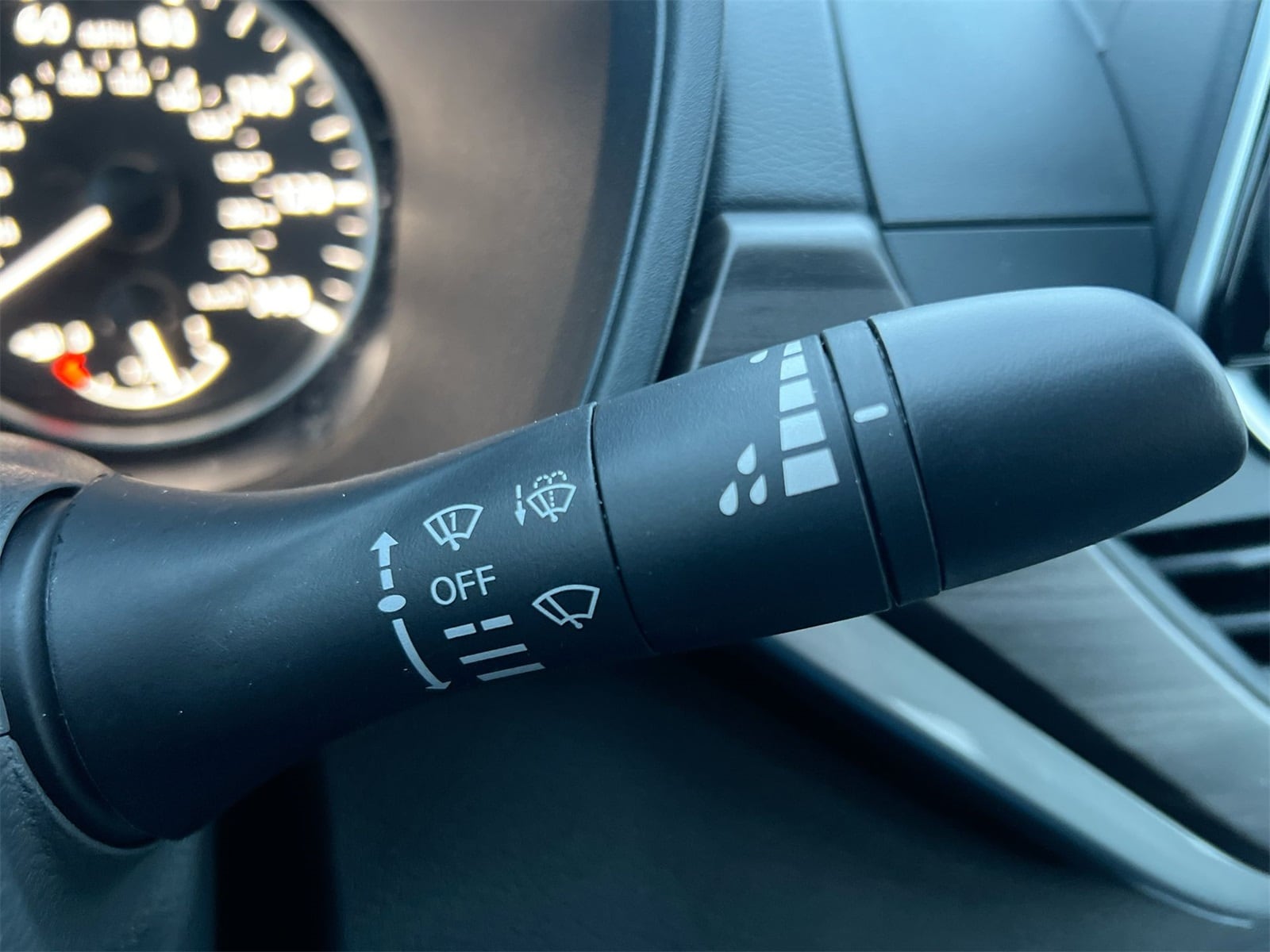 Thumbnail: 2025 Nissan Altima - 25