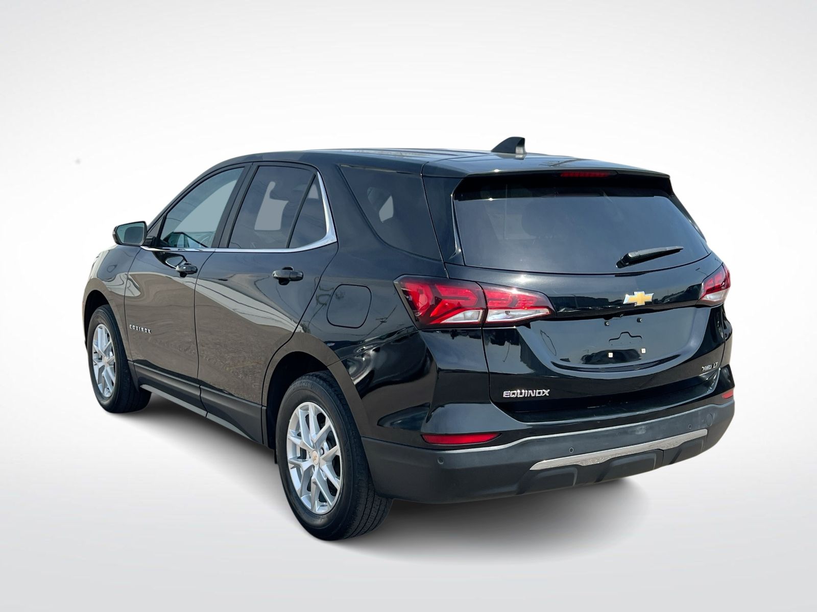 Thumbnail: 2022 Chevrolet Equinox - 6