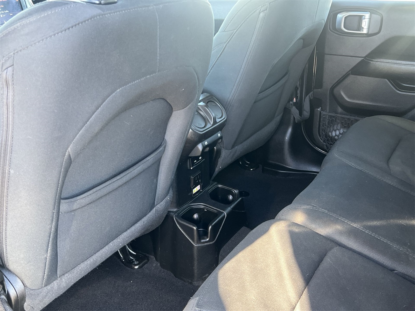 Thumbnail: 2020 Jeep Wrangler - 19