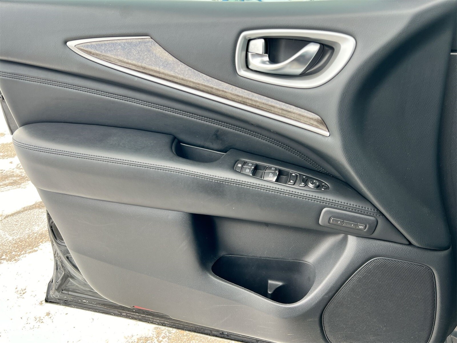 Thumbnail: 2014 INFINITI QX60 - 30