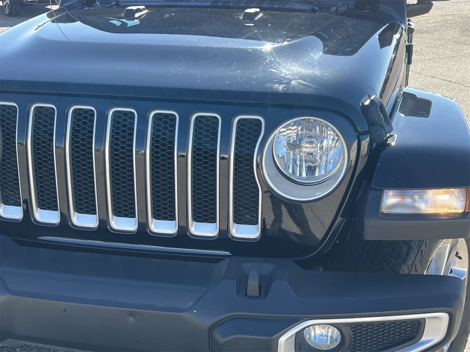 Thumbnail: 2020 Jeep Wrangler - 11