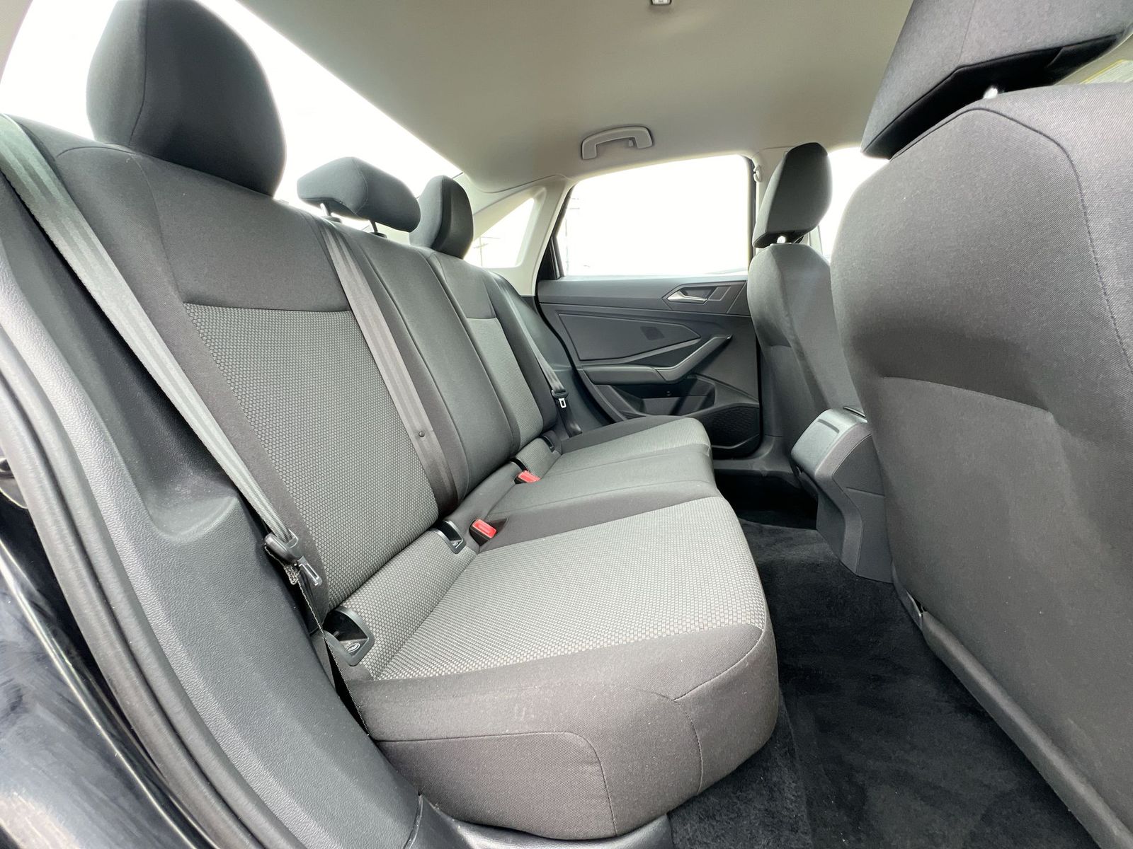 Thumbnail: 2019 Volkswagen Jetta - 20