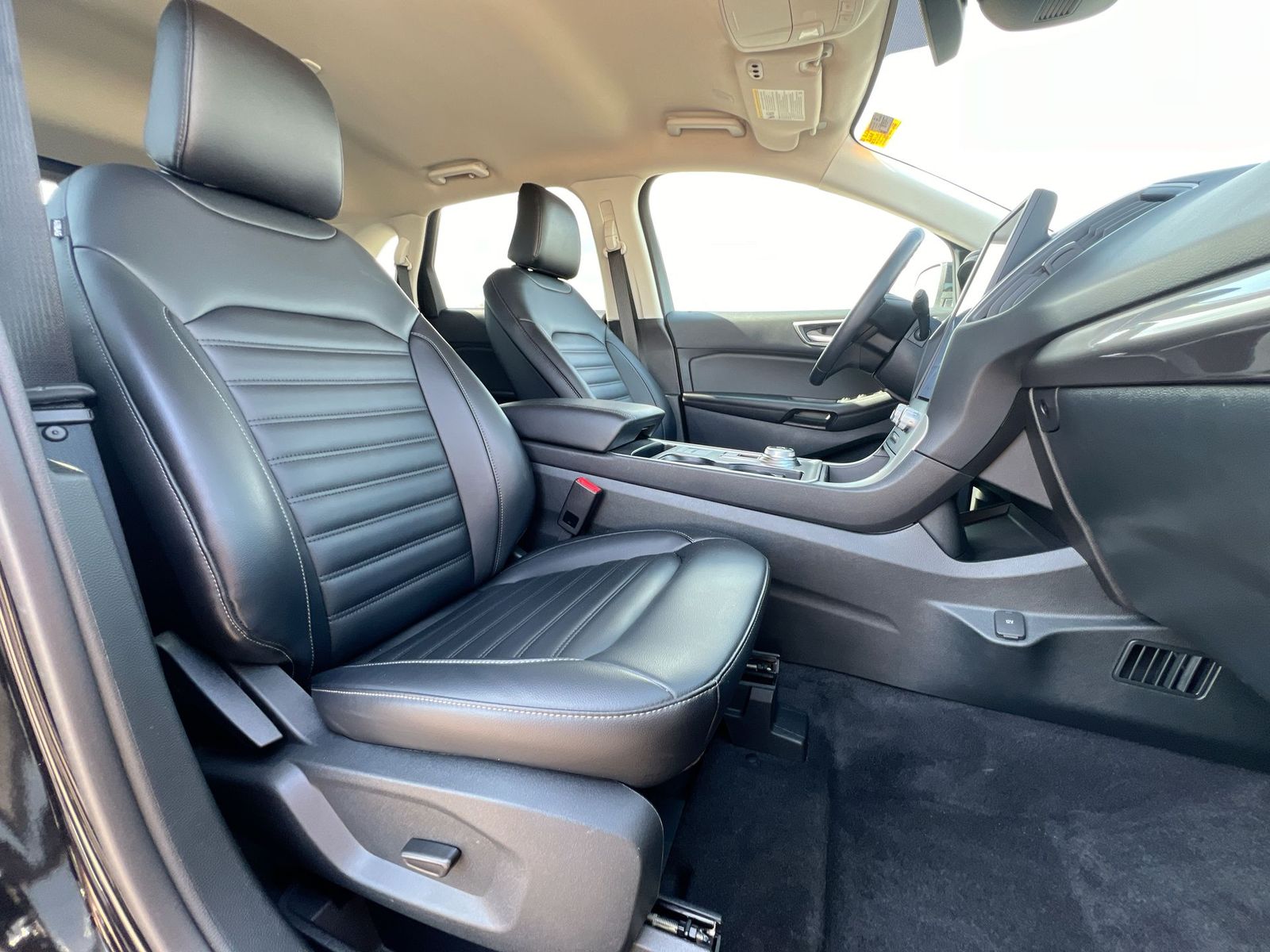 Thumbnail: 2024 Ford Edge - 21
