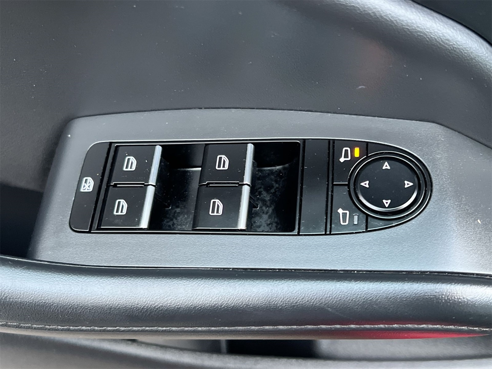 Thumbnail: 2023 Mazda Mazda3 - 17