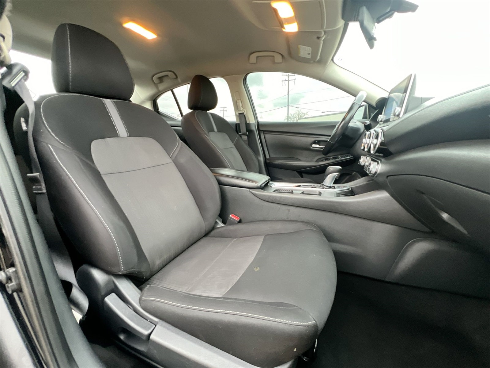 Thumbnail: 2021 Nissan Sentra - 21