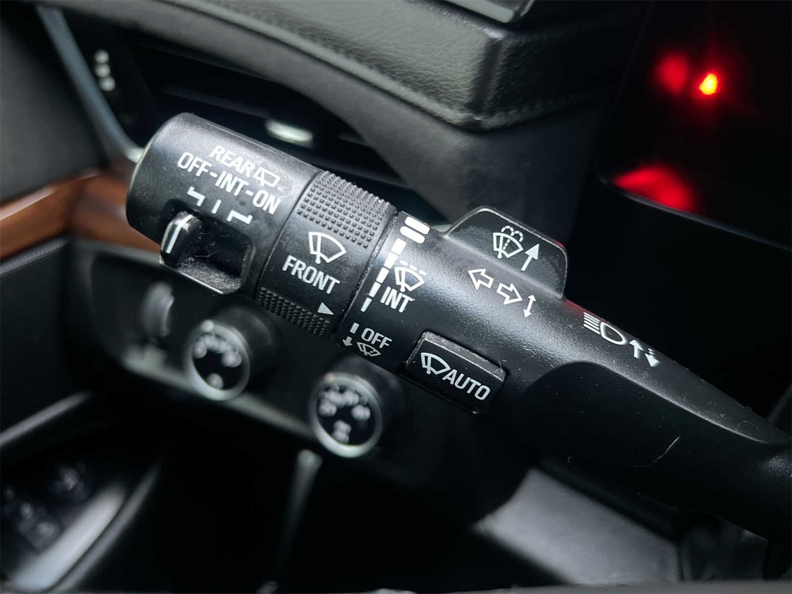 Thumbnail: 2016 Cadillac Escalade - 25