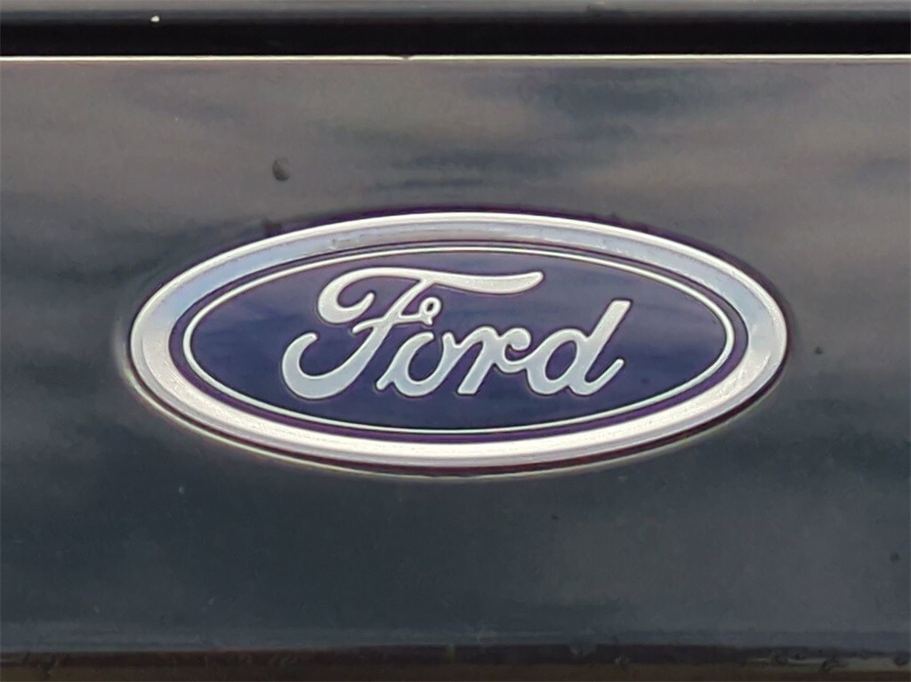 2014 Ford Fusion SE 12