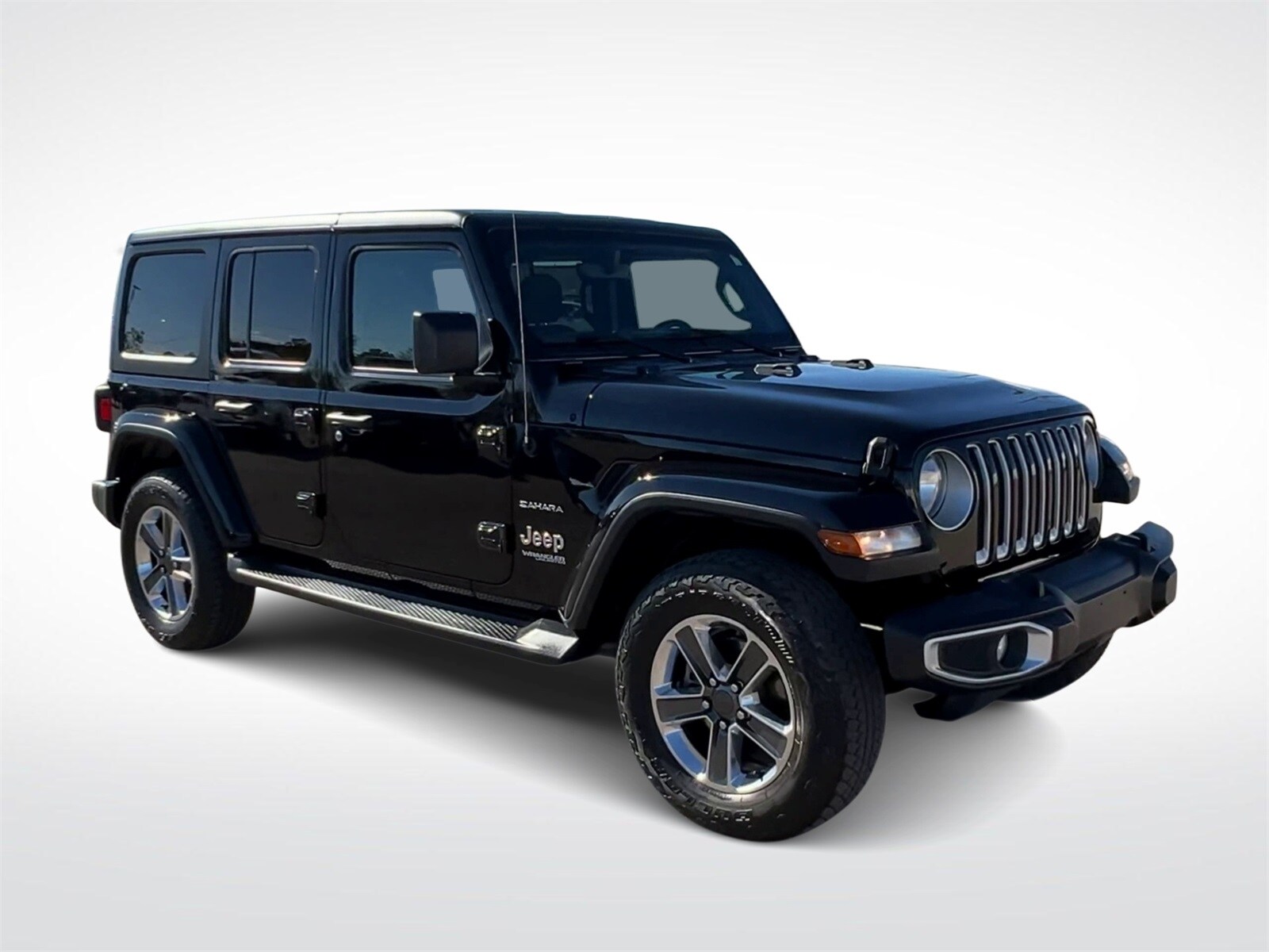 2020 Jeep Wrangler Unlimited Sahara photo 2