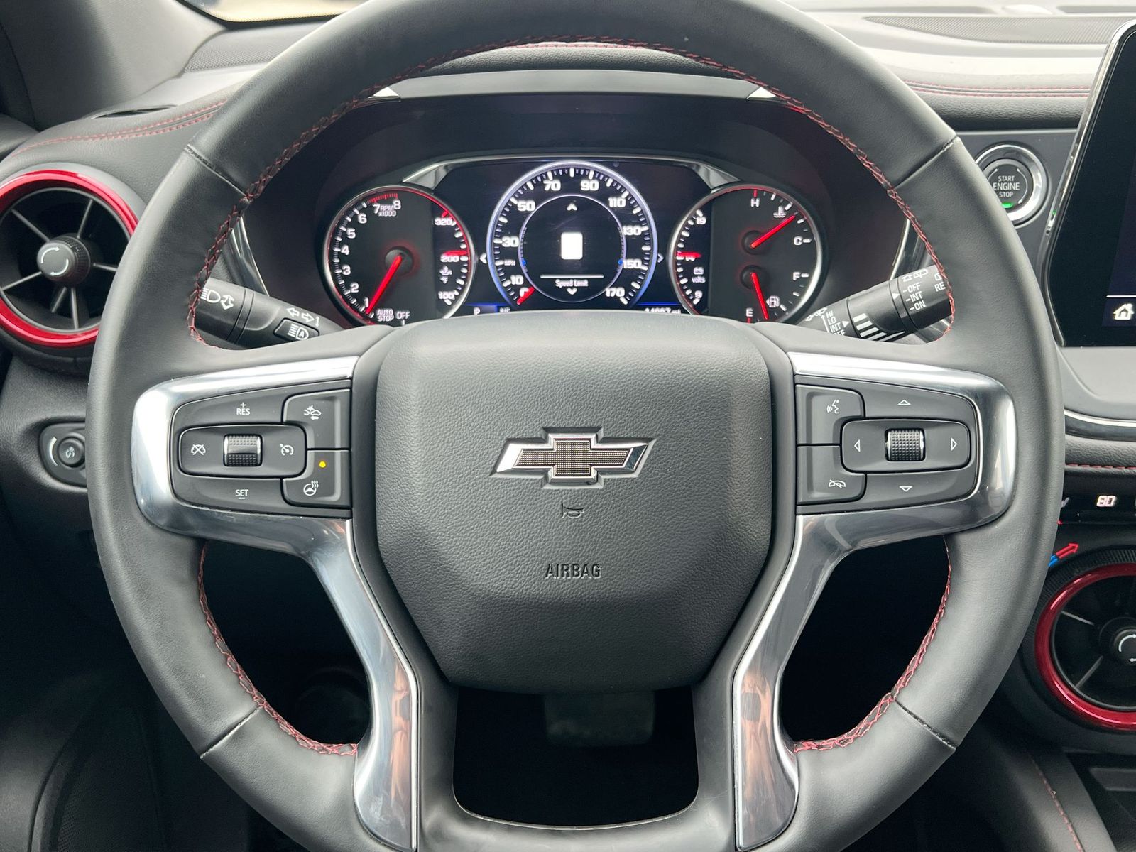 Thumbnail: 2025 Chevrolet Blazer - 22