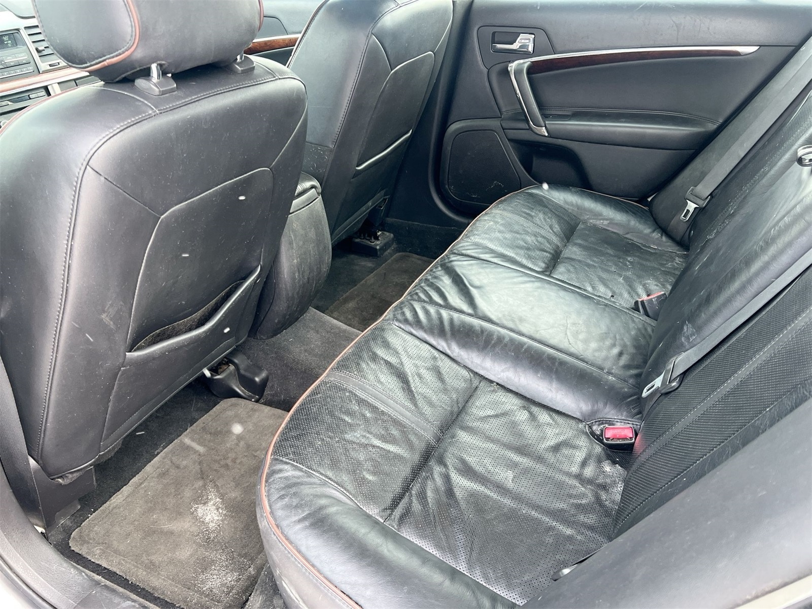 Thumbnail: 2012 Lincoln MKZ - 18